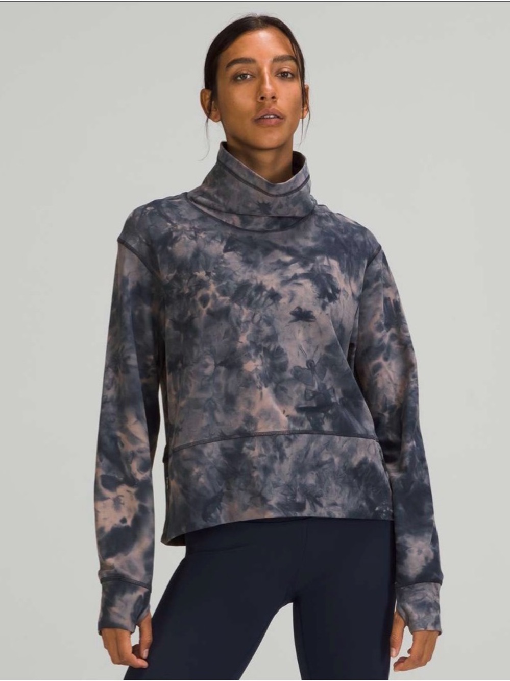 Lululemon Ready to Rulu Pullover
Diamond Dye Lunar Rock True Navy Hoodie